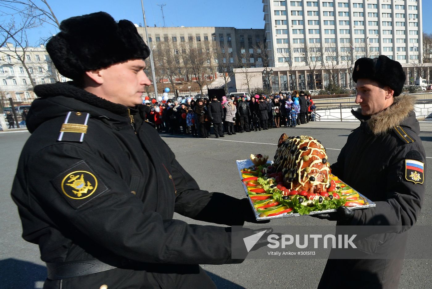 Ceremonial greetings for Pacific Fleet ships