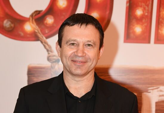 Premiere of Ilya Uchitel's film Big Village Lights