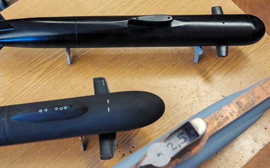 Valentin Gulyayev from Vladivostok builds functional submarine models