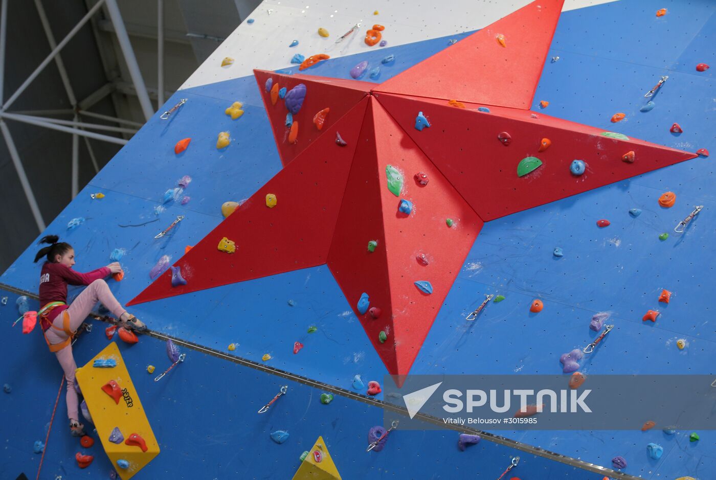 Opening of military climbing wall in Patriot park