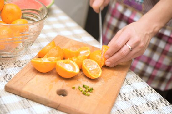 Making mandarin orange jam in Abkhazia
