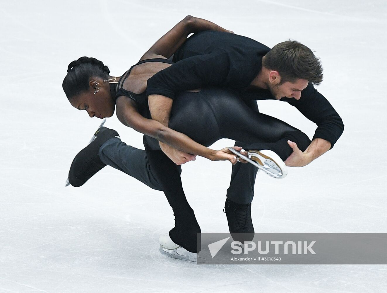 European Figure Skating Championship. Pairs. Free skating
