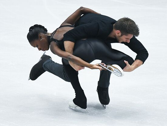 European Figure Skating Championship. Pairs. Free skating