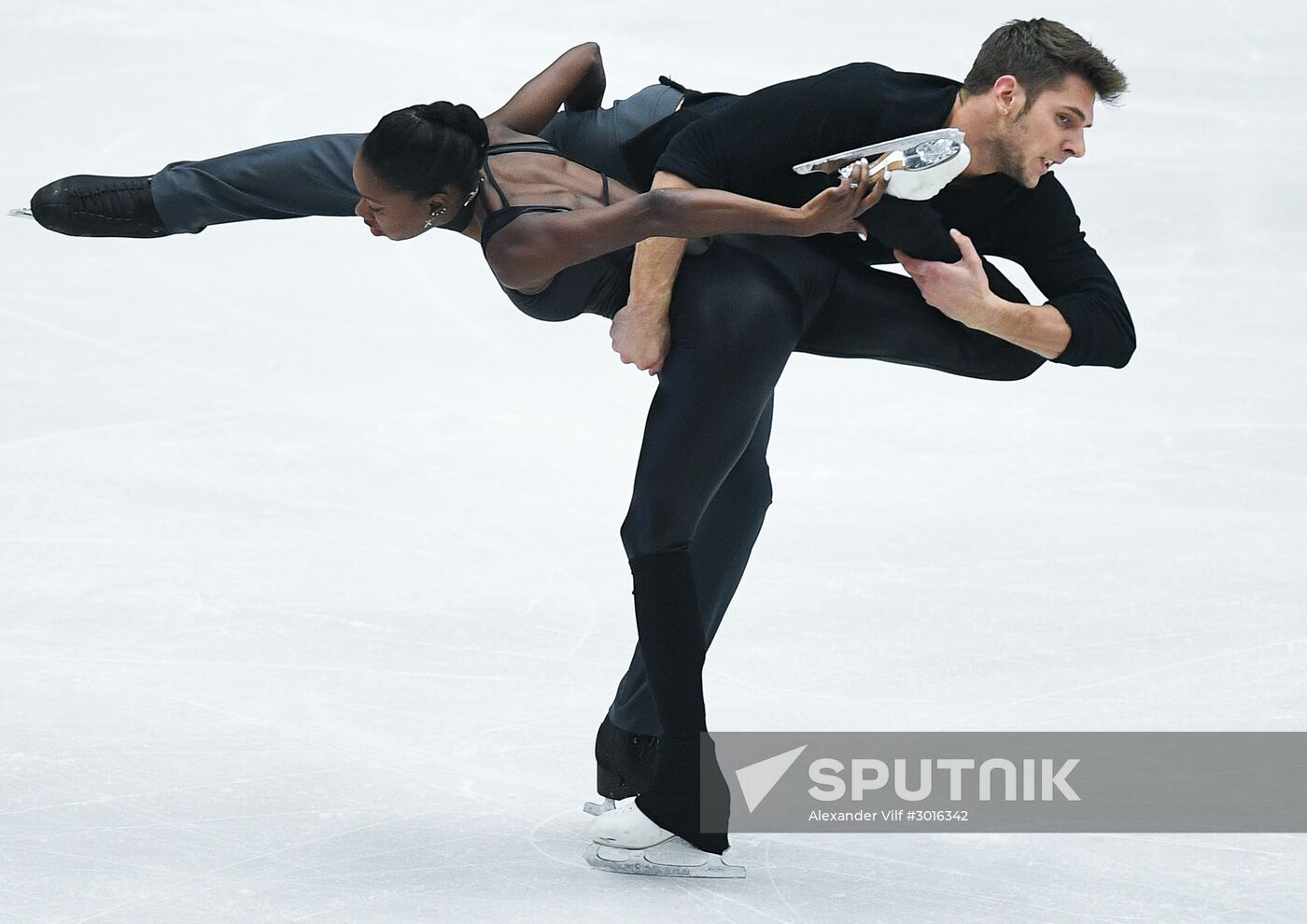 European Figure Skating Championship. Pairs. Free skating