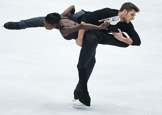 European Figure Skating Championship. Pairs. Free skating