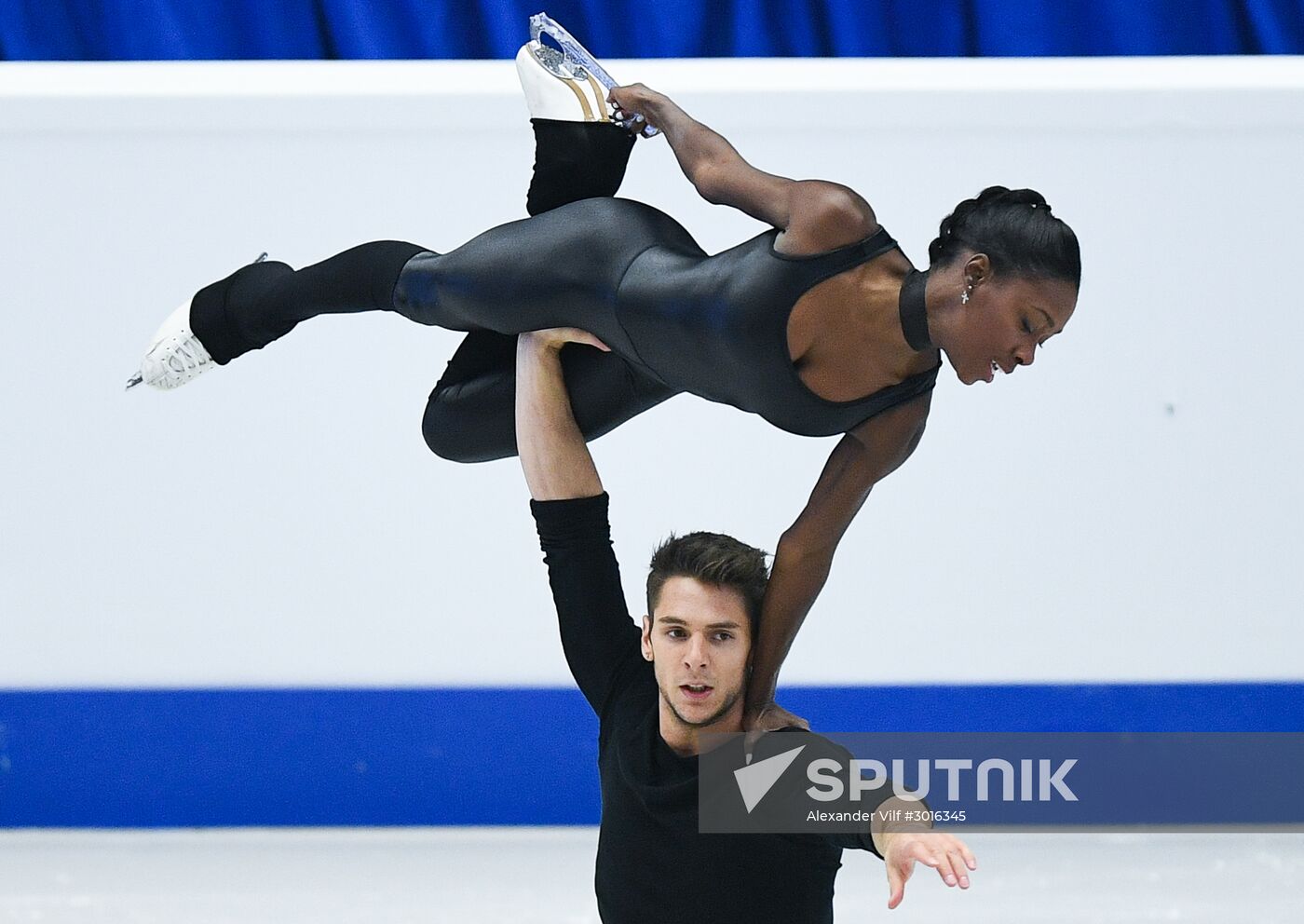 European Figure Skating Championship. Pairs. Free skating