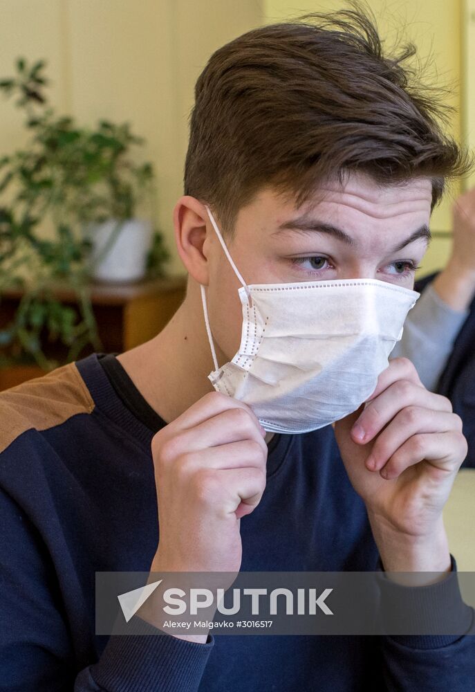 Omsk schools closed for flu
