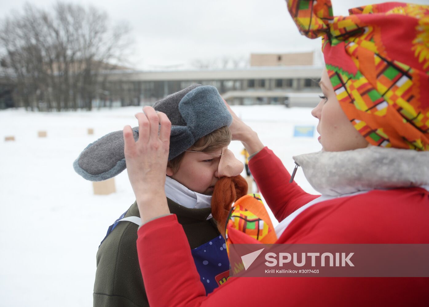 Homemade sled race on Vorobyovy Hills