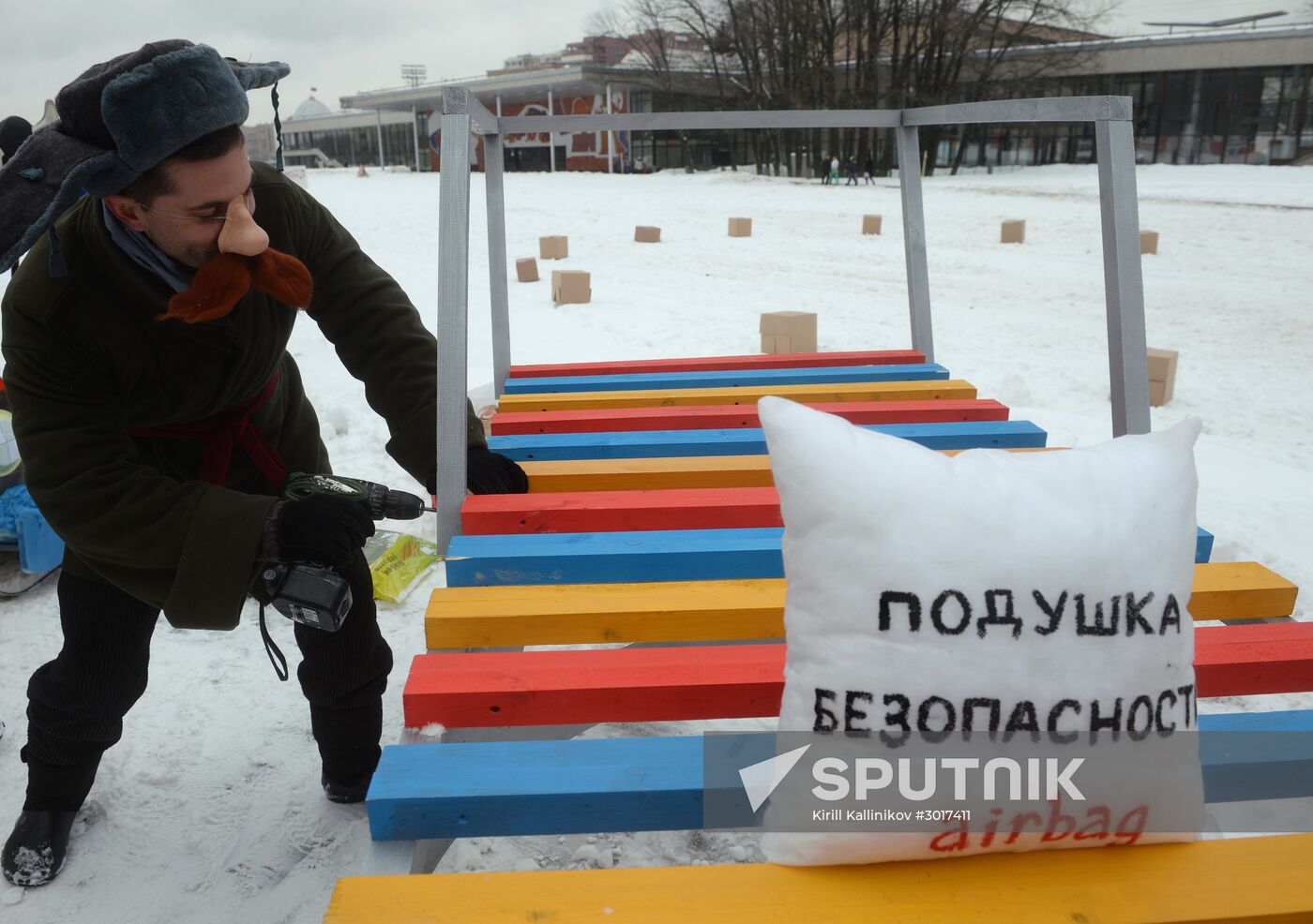 Makeshift sled race at Vorobyovy Hills