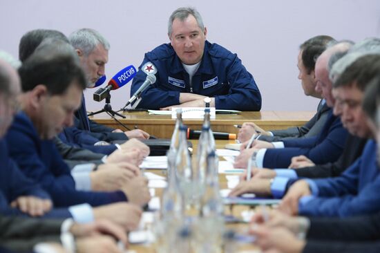 Deputy Prime Minister Dmitry Rogozin visits Voronezh Mechanical Plant and Voronezh Aircraft Plant