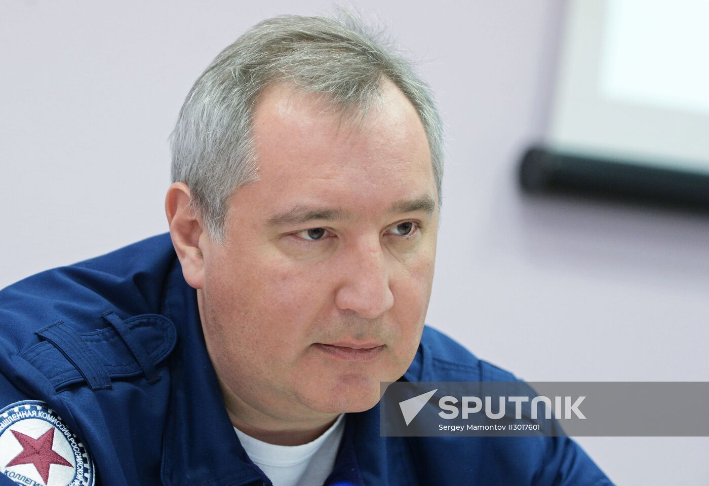 Russian Deputy Prime Minister Dmitry Rogozin at the on-site meeting during his visit to Voronezh Mechanical Plant. Location: Russia, Voronezh. Author: Sergey Mamontov/Sputnik. Deputy Prime Minister Dmitry Rogozin visits Voronezh Mechanical Plant and Voronezh Aircraft Plant