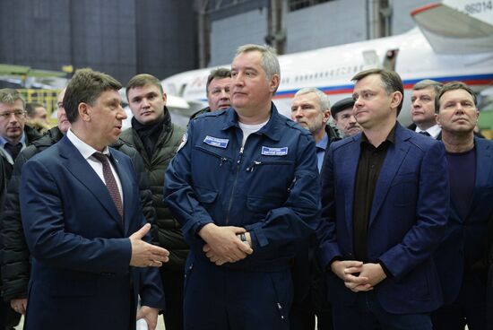 Deputy Prime Minister Dmitry Rogozin visits Voronezh Mechanical Plant and Voronezh Aircraft Plant