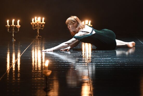 Amphitryon play run-through at Pyotr Fomenko Studio Theater