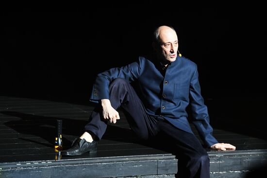 Amphitryon play run-through at Pyotr Fomenko Studio Theater