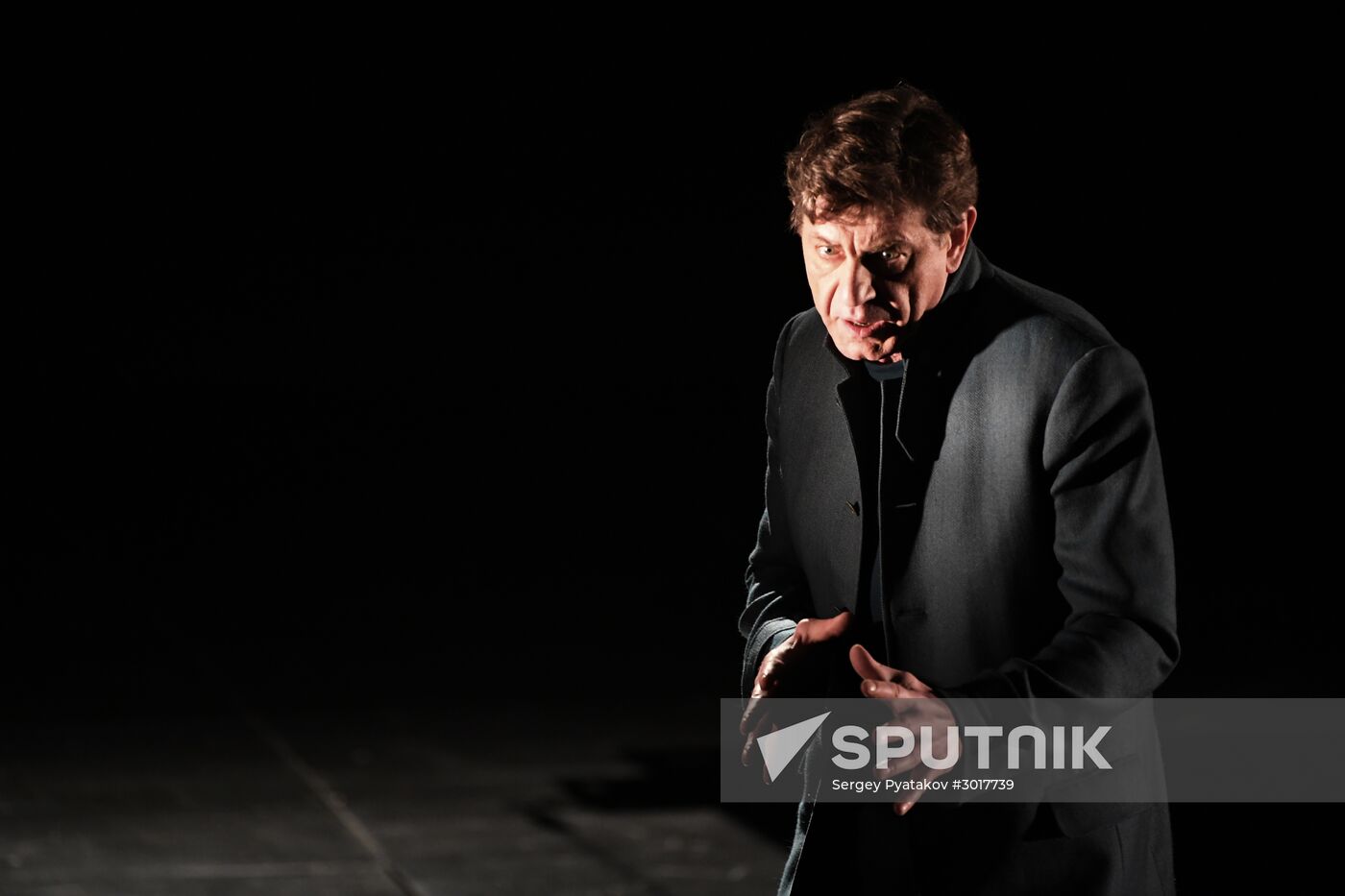 Amphitryon play run-through at Pyotr Fomenko Studio Theater
