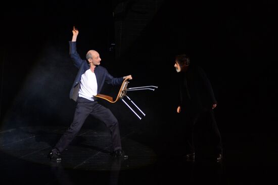 Amphitryon play run-through at Pyotr Fomenko Studio Theater