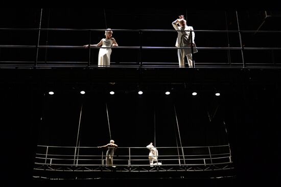 Amphitryon play run-through at Pyotr Fomenko Studio Theater