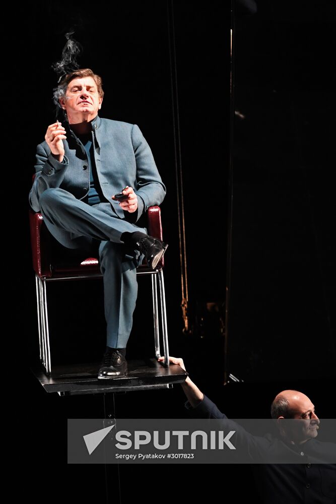 Amphitryon play run-through at Pyotr Fomenko Studio Theater