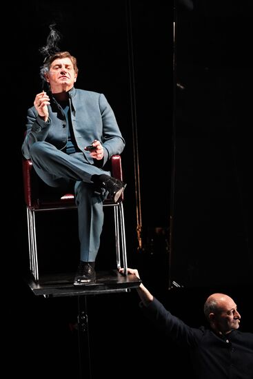 Amphitryon play run-through at Pyotr Fomenko Studio Theater