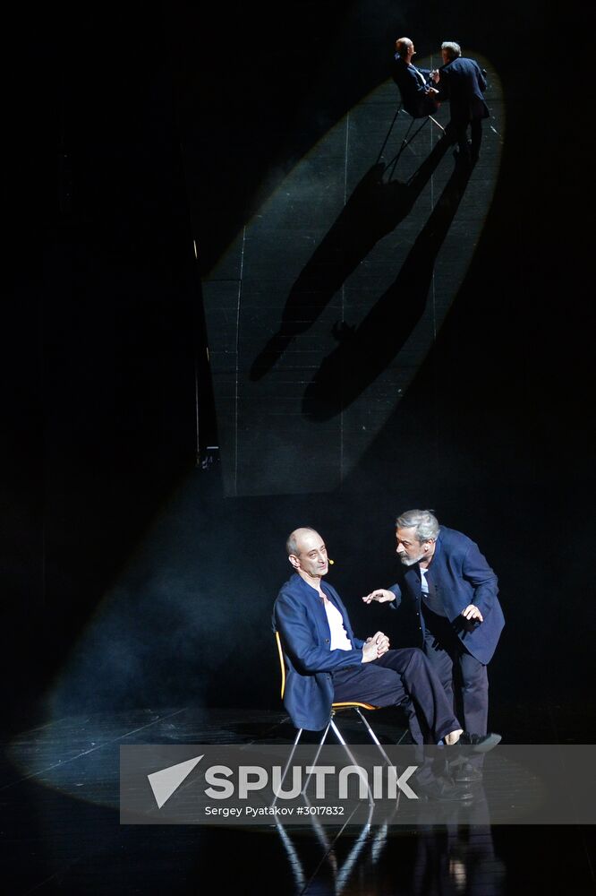 Amphitryon play run-through at Pyotr Fomenko Studio Theater