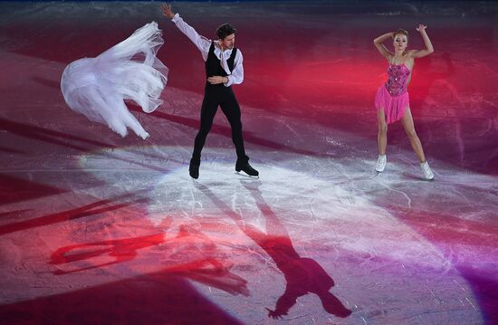 European Figure Skating Championship. Exhibition performances