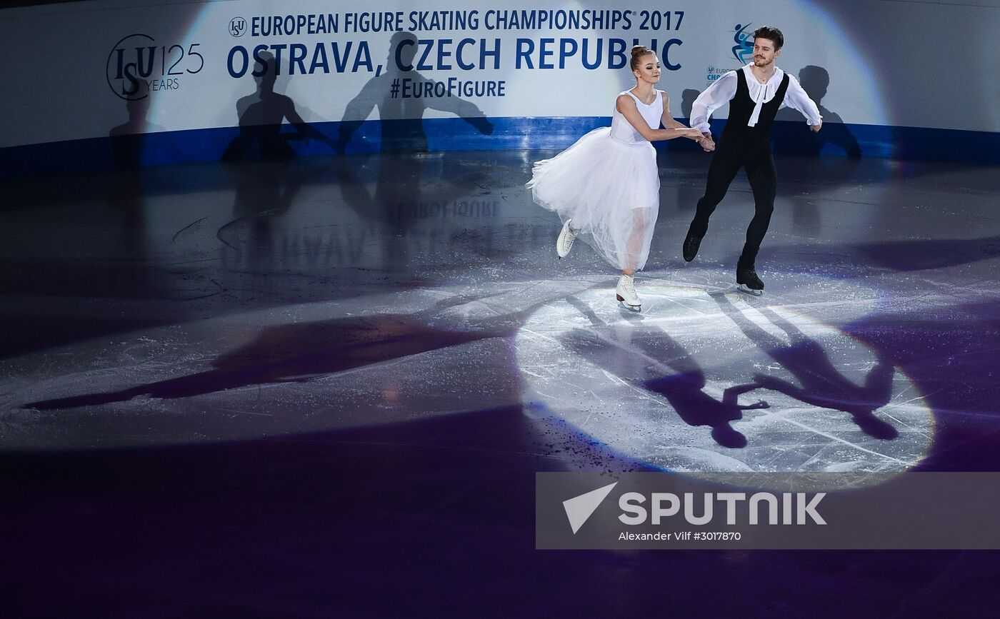 European Figure Skating Championship. Exhibition performances