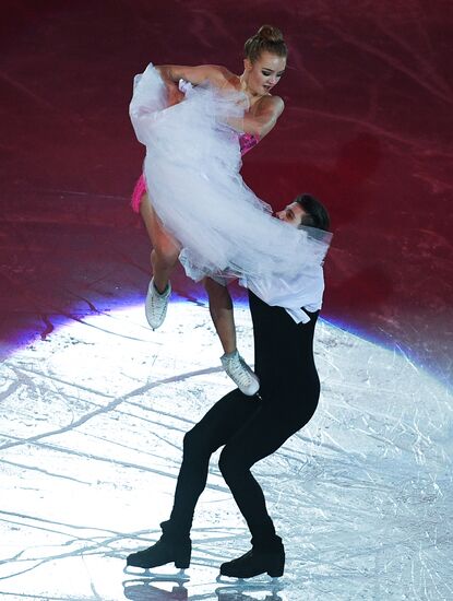 European Figure Skating Championship. Exhibition performances
