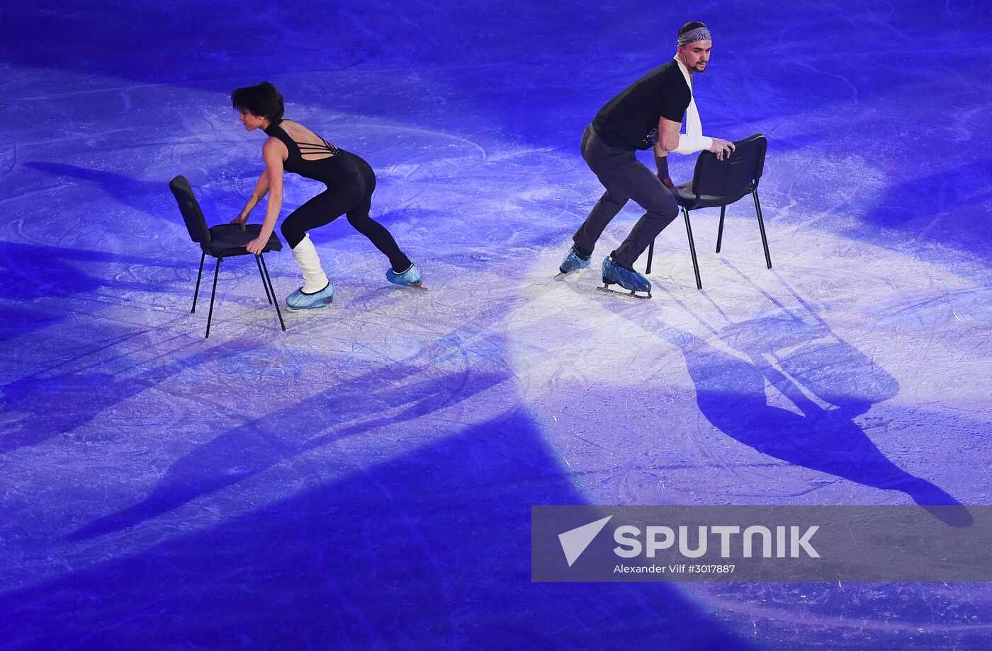 European Figure Skating Championship. Exhibition performances