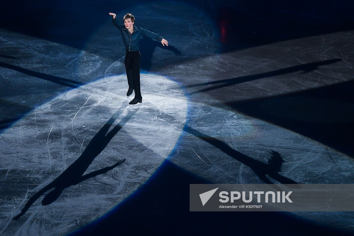 European Figure Skating Championship. Exhibition performances