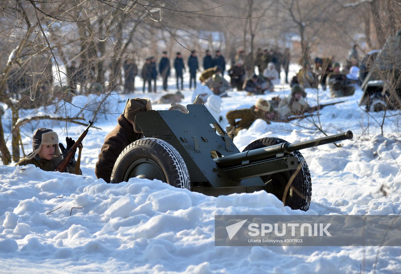 Military historical reenactment in Voronezh Region