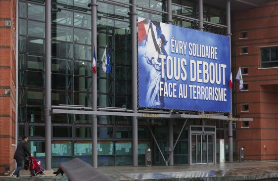 Second round of Socialist Party presidential primary in France