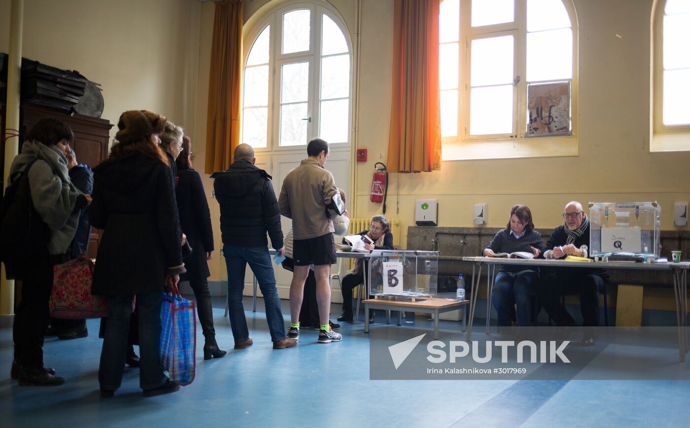 Second round of Socialist Party presidential primary in France