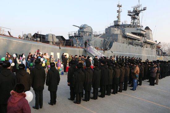 Ceremonial greetings for Aleksandr Shabalin landing ship