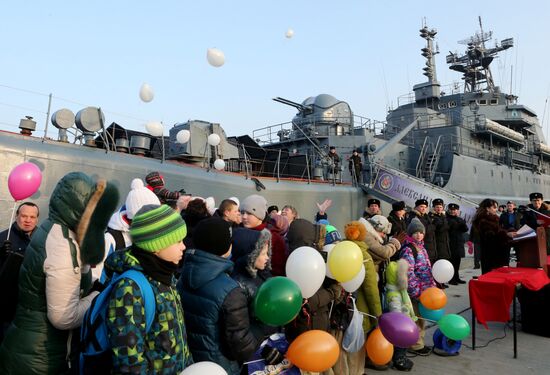 Ceremonial greetings for Aleksandr Shabalin landing ship