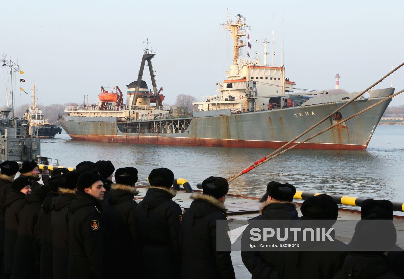 Ceremonial greetings for Aleksandr Shabalin landing ship