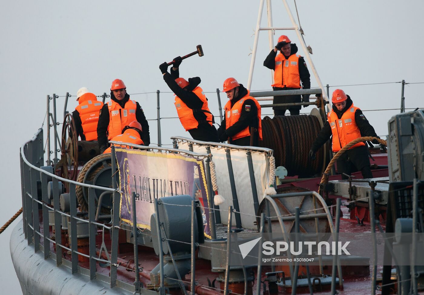 Ceremonial greetings for Aleksandr Shabalin landing ship