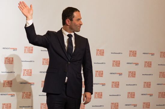 Second round of Socialist presidential primary in France