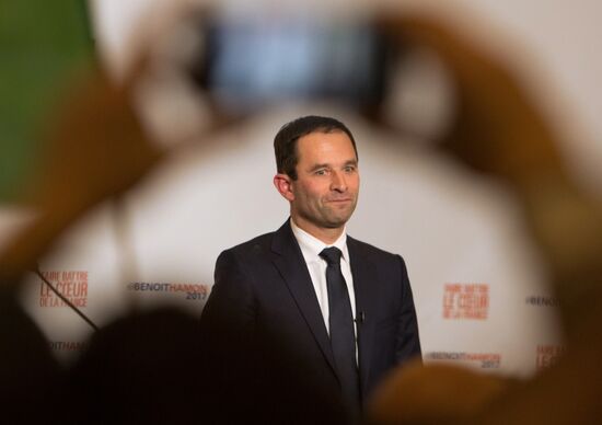 Second round of Socialist presidential primary in France