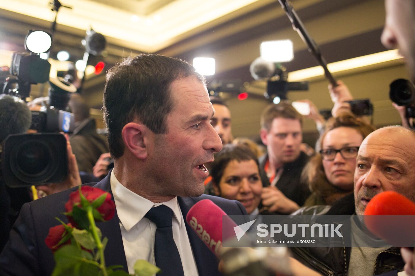 Second round of Socialist presidential primary in France