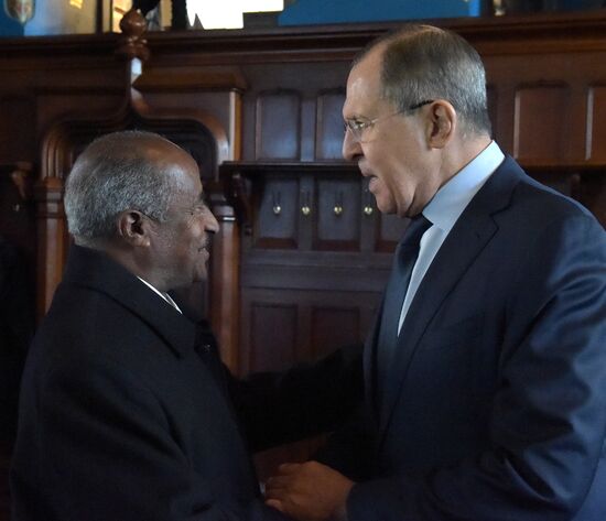 Russian Foreign Minister Sergei Lavrov meets with his Eritrean counterpart Osman Saleh