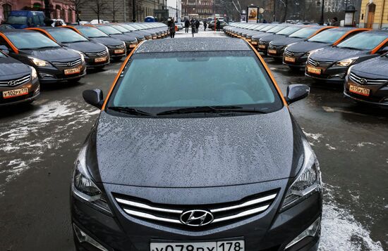 Launching delimobil carsharing service in St.Petersburg