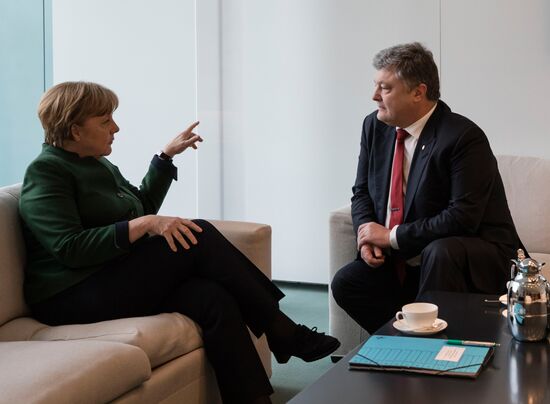 Ukrainian President Petro Poroshenko visits Germany