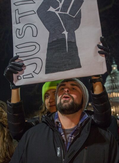 Immigration ban protests in Washington DC
