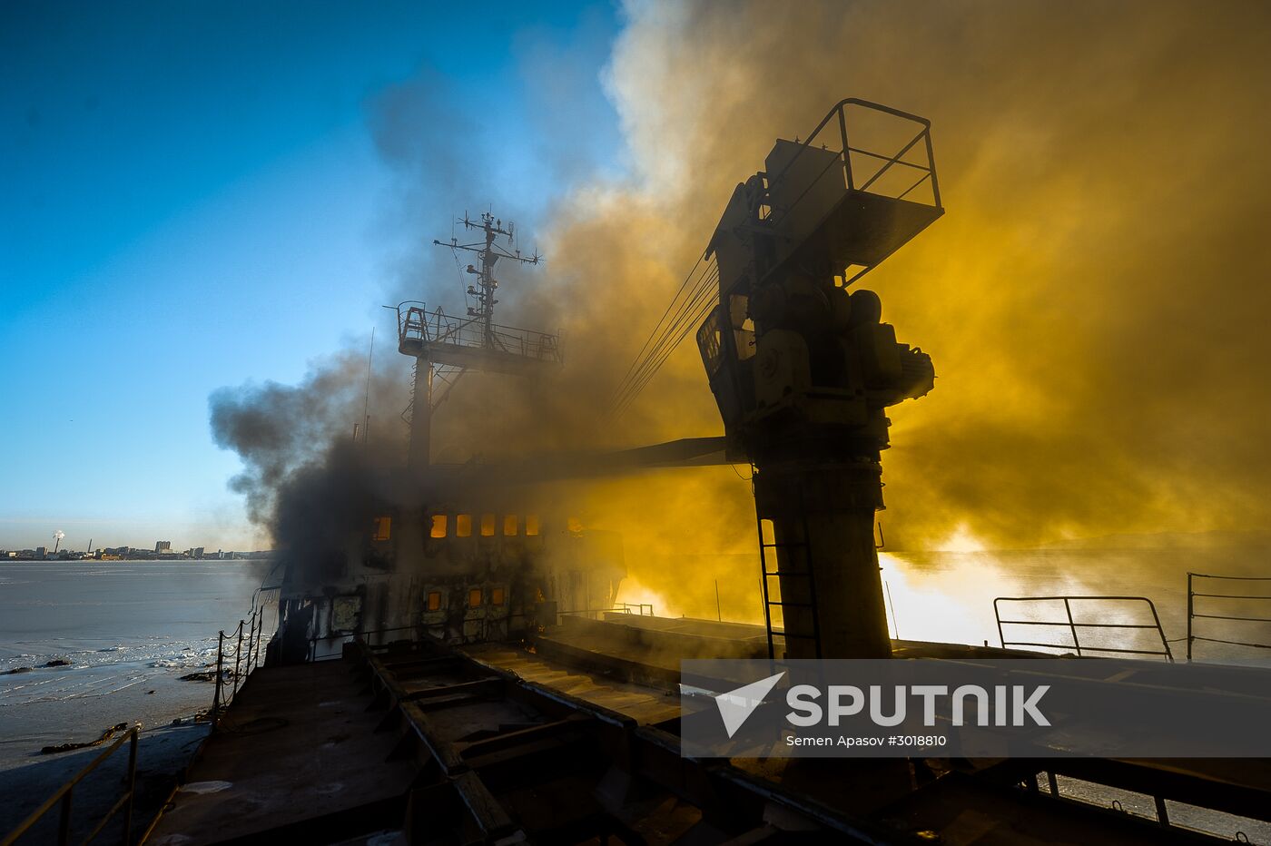 Ship Yeruslan burns in Amur Bay near Vladivostok