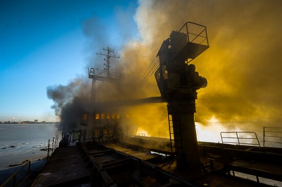 Ship Yeruslan burns in Amur Bay near Vladivostok