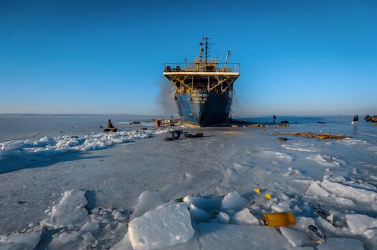 Ship Yeruslan burns in Amur Bay near Vladivostok