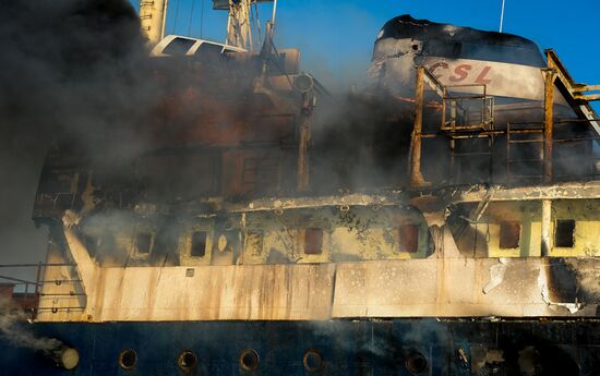 Ship Yeruslan burns in Amur Bay near Vladivostok