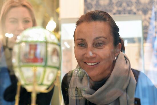 St. Petersburg Ladies Trophy tennis tournament participants visit Fabergé Museum
