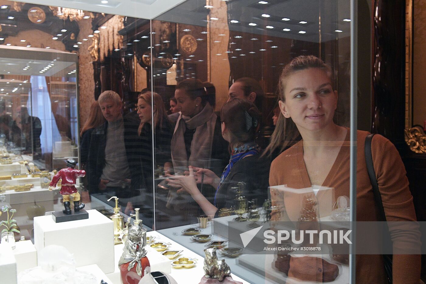 St. Petersburg Ladies Trophy tennis tournament participants visit Fabergé Museum