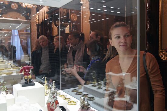 St. Petersburg Ladies Trophy tennis tournament participants visit Fabergé Museum